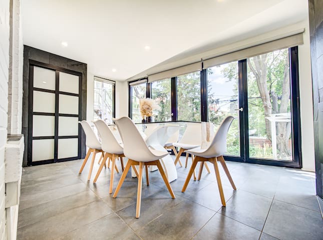 Spacious 4-Bedrooms in Hochelaga MTL | 1