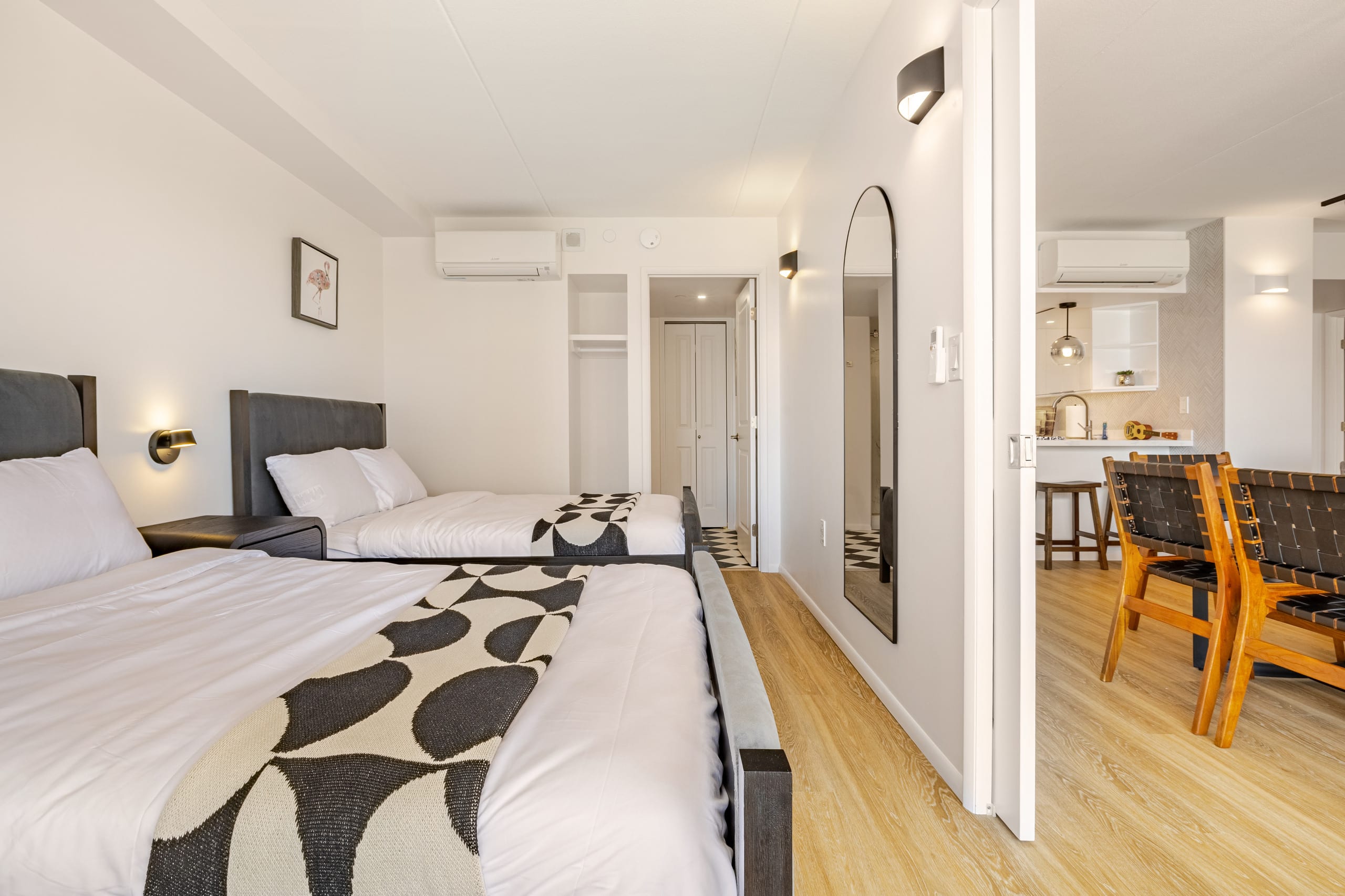 Condo in Honolulu · ★4.95 · 2 bedrooms · 4 beds · 2 private baths - Image 19