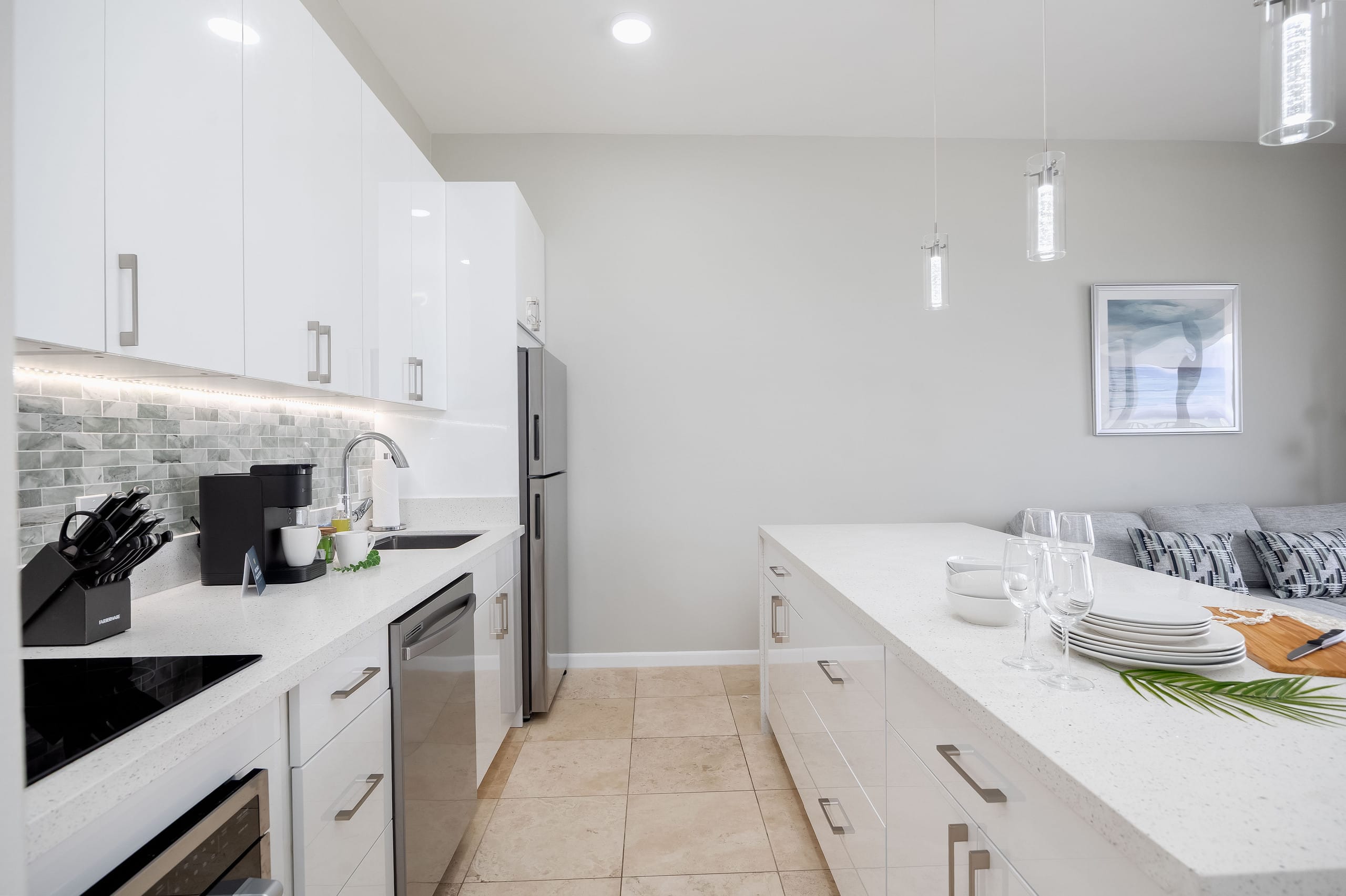 Condo in Honolulu · ★4.9 · 1 bedroom · 2 beds · 1 private bath - Image 17