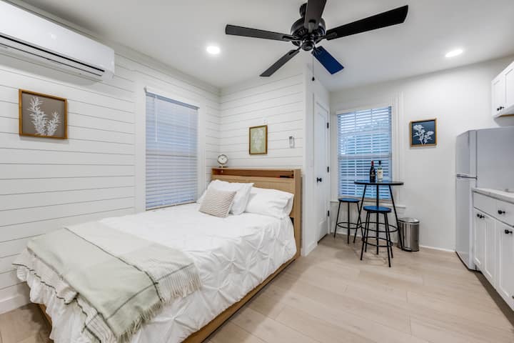 The Vanderbilt Mansion Apt 9 Near Downtown And Twu - University of North Texas, Denton