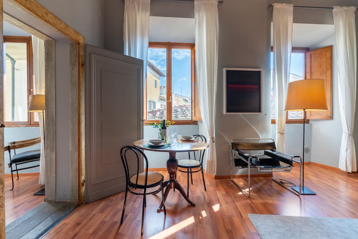 Finestre sull'Oltrarno — 14