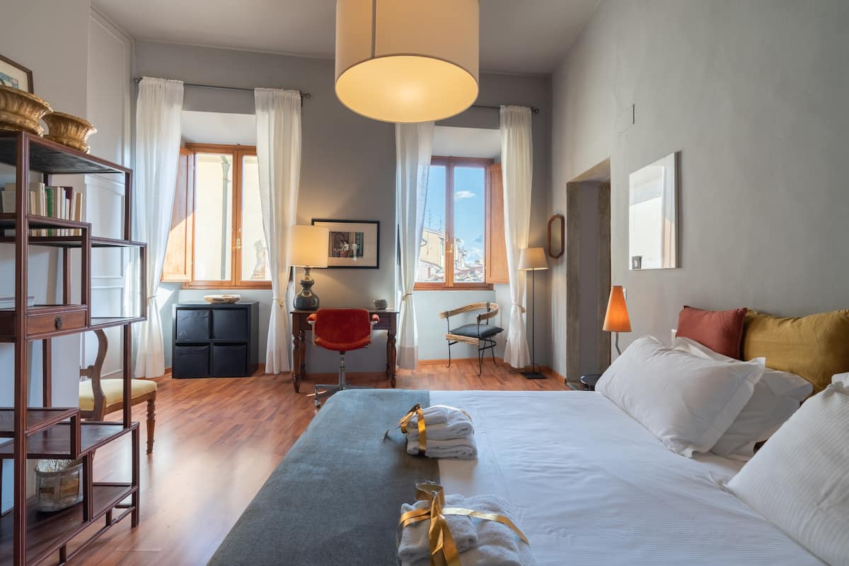 Finestre sull'Oltrarno — 16
