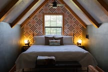 Cowboy Cabin rental in Somerville
