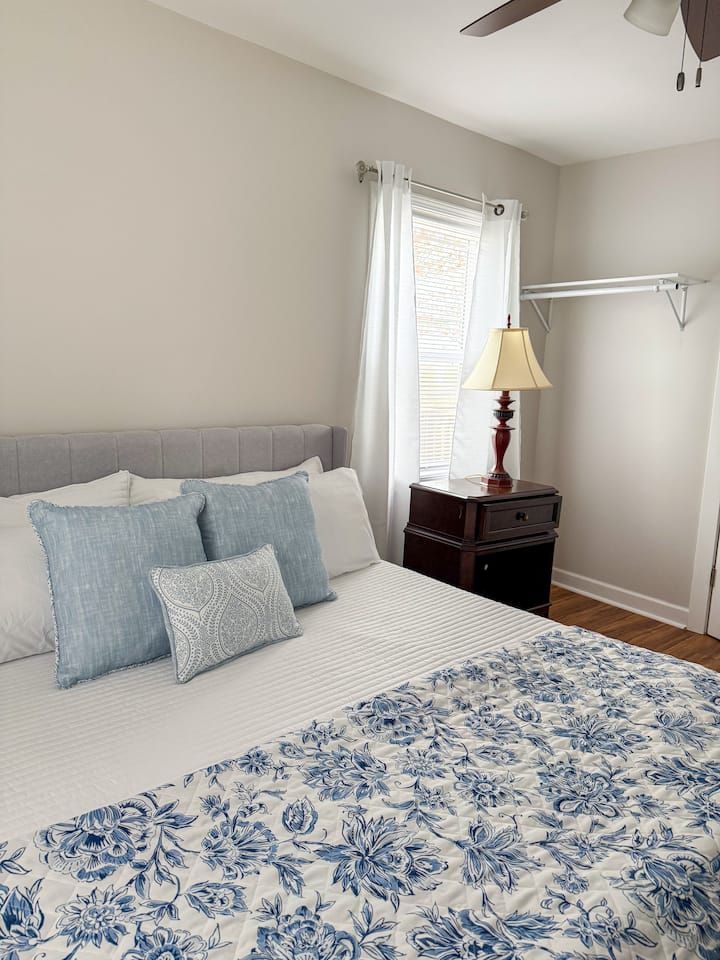 საძინებელი 1