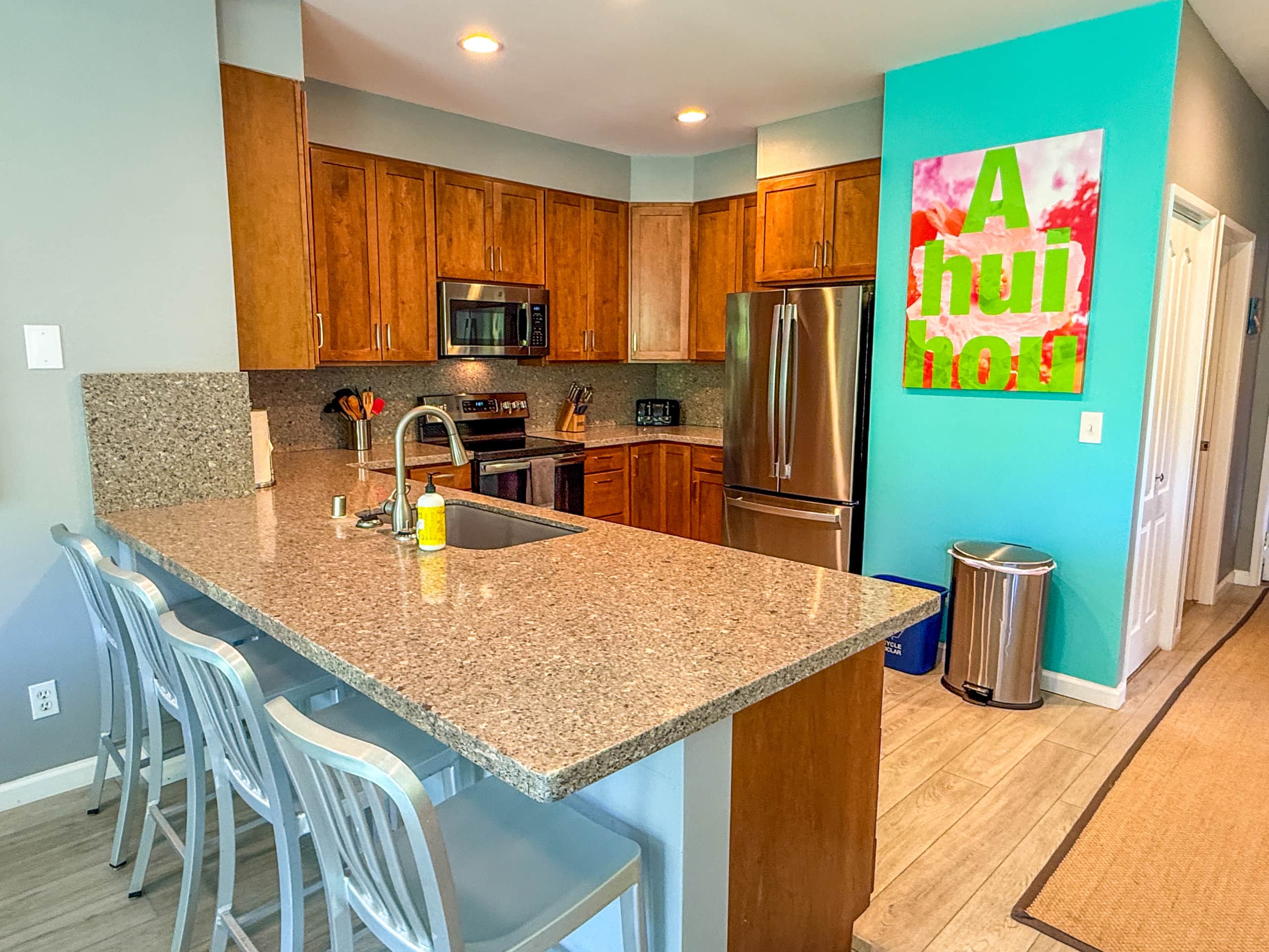 Stylish Poipu 2br/2ba with AC, short walk to beach - Image 9