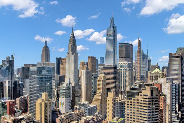 Spacious Modern High Rise gallery image 4