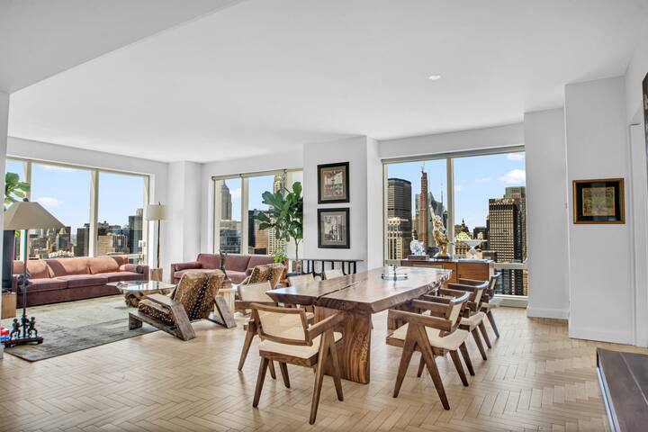 Spacious Modern High Rise