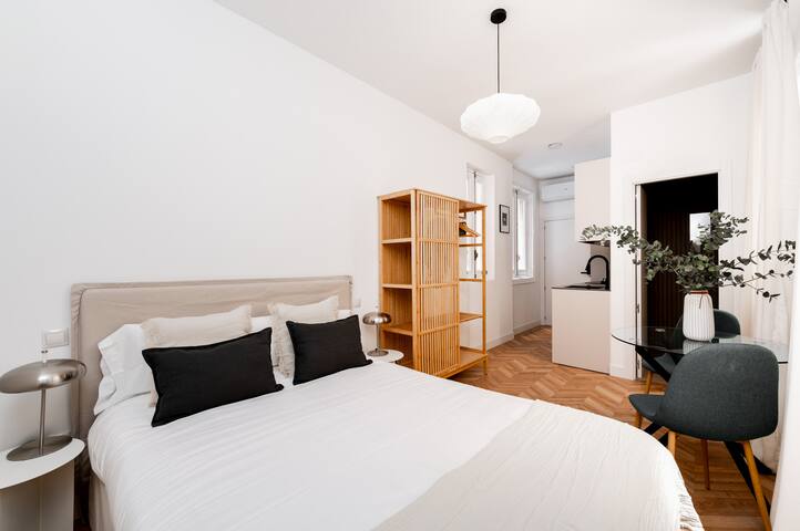 Houxury Vacations managed Airbnb listing 2