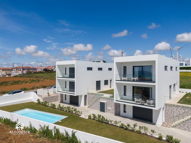 Can Sony – Quaint Villa by the Ocean with Pool