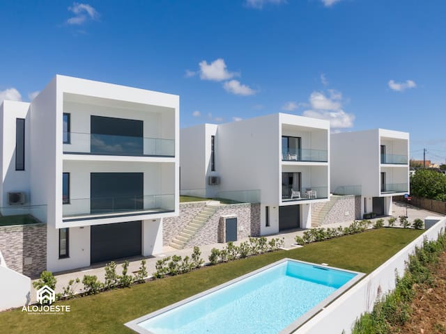 Can Sony – Quaint Villa by the Ocean with Pool gallery image 5