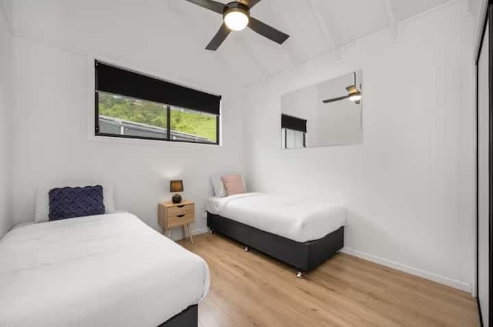 تقع بيدوم في أوليف كابين