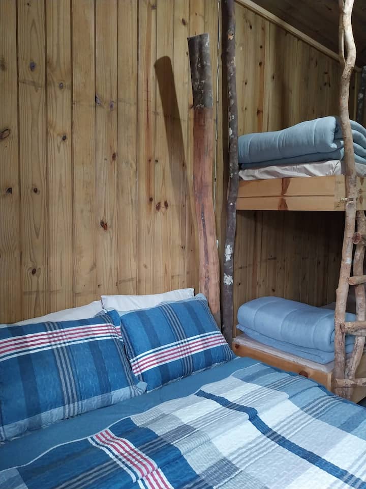 საძინებელი 1