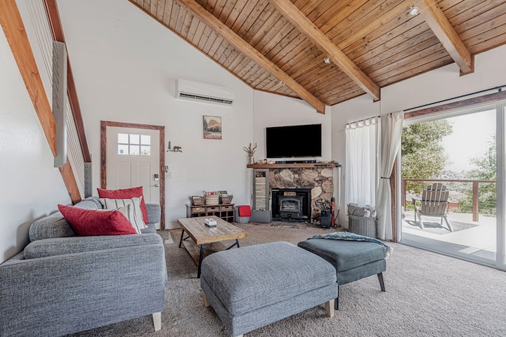Hot Tub Haven Near Yosemite - Pine Mountain Lake, CA