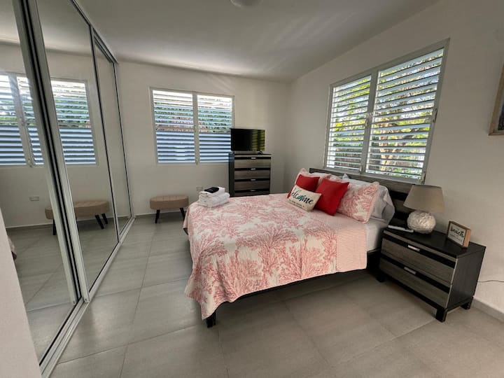 Spavaća soba 2 (soba na kraju hodnika)