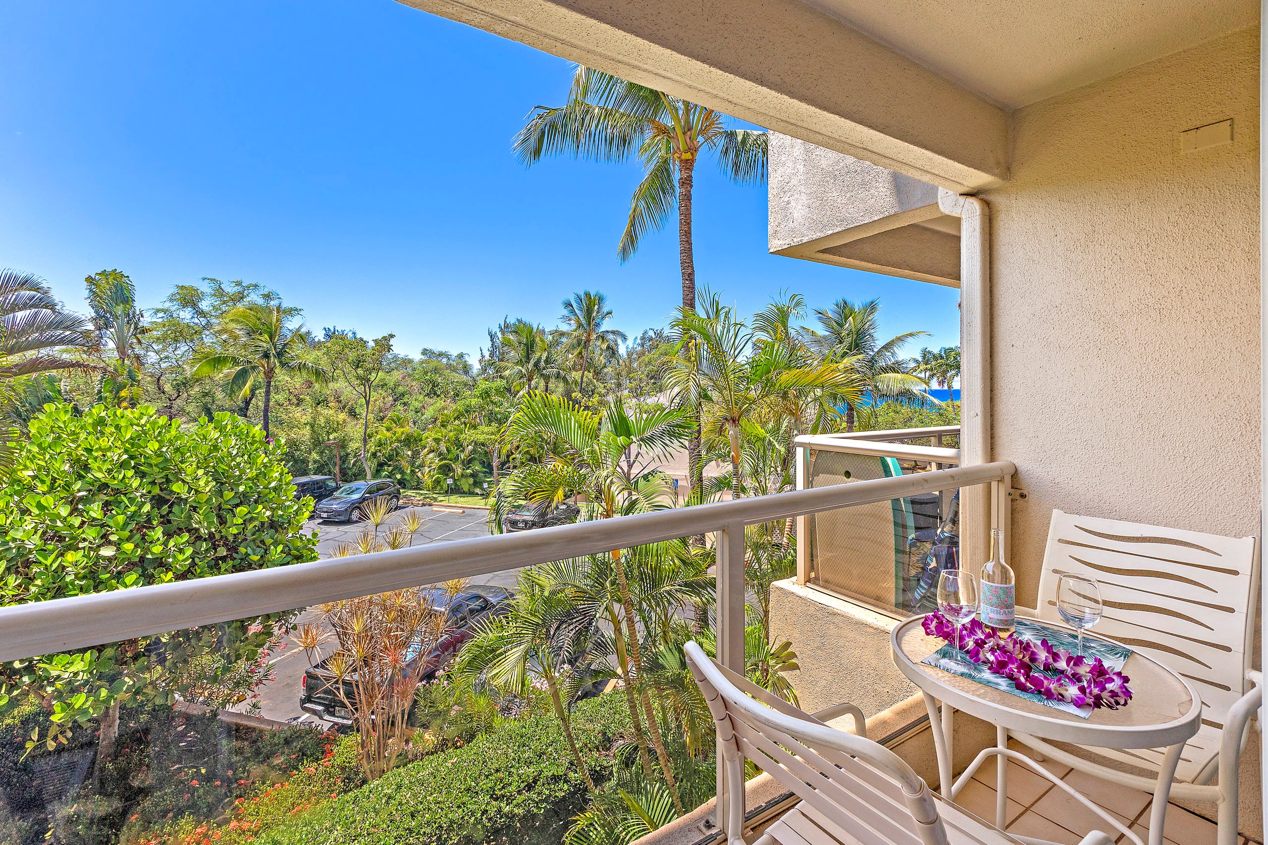 Condo in Kihei · ★4.96 · Studio · 1 bed · 1 private bath - Image 13