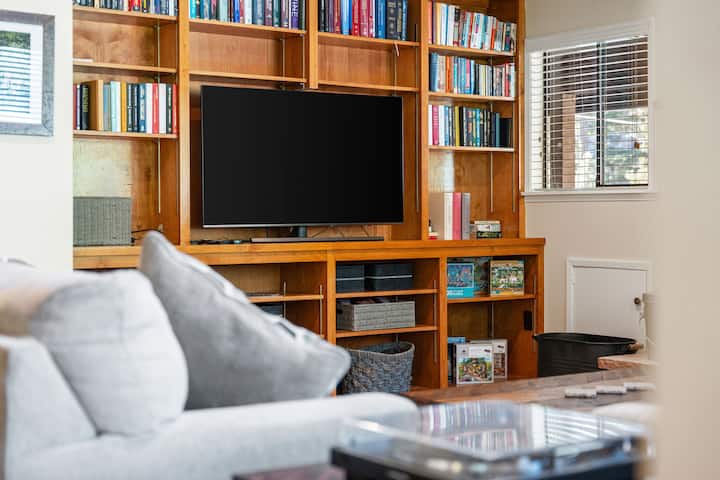Upper Loft|mossbrae Falls|pet Friendly - Dunsmuir, CA