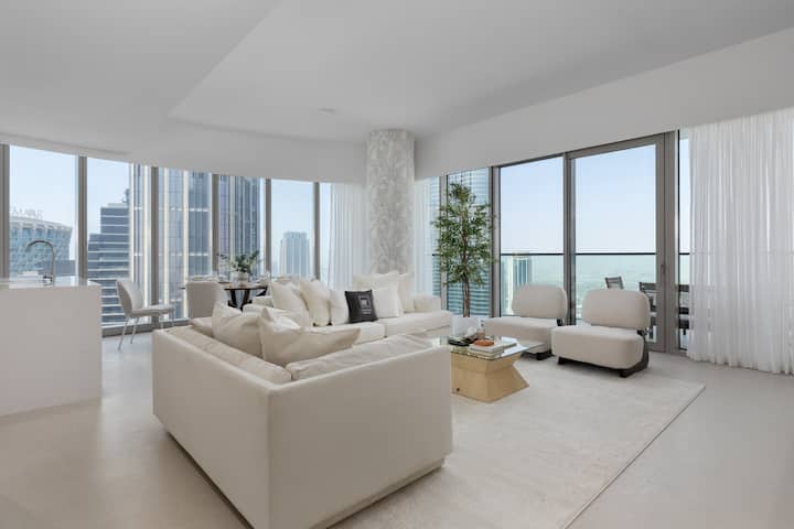Sky-high Elegance W/ Unrivaled Burj Khalifa Views - Dubaj