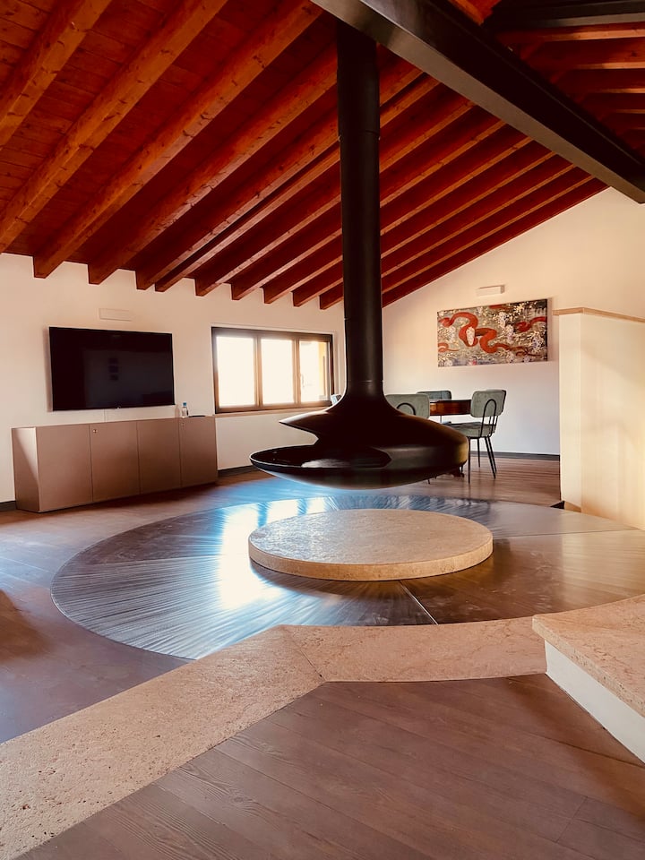 Maison Mavino - Penthouse Sur 2 Niveaux - Moniga del Garda