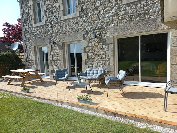 A Sibiril, Proche Mer, En Tout Inclus, Maison 3 *. - Cléder