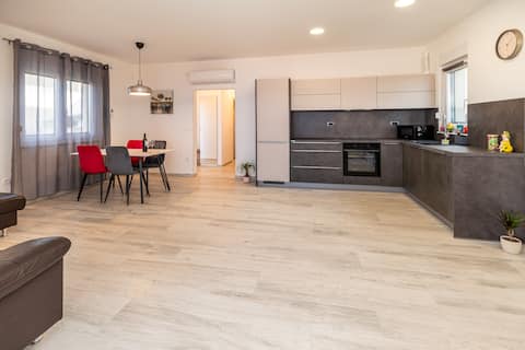 Top Airbnb: Apartments Krtica 2 in Općina Vrbnik