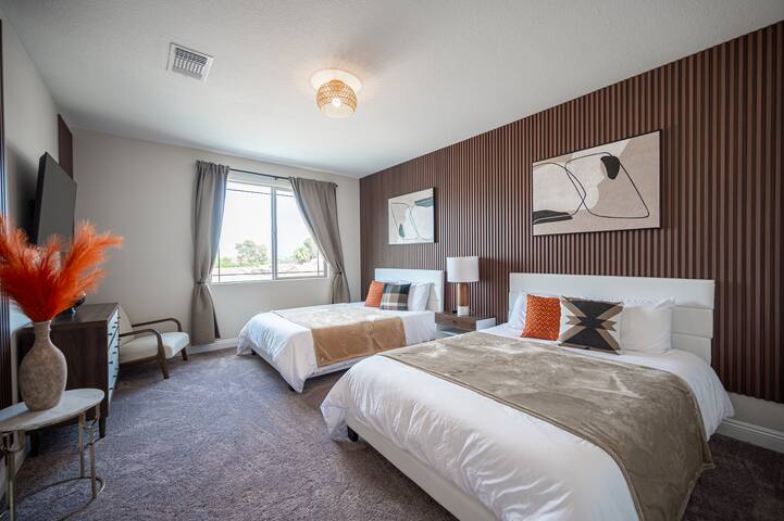 #123 Luxurious Mansion 5 Mn To Strip&RaiderStadium gallery image 5