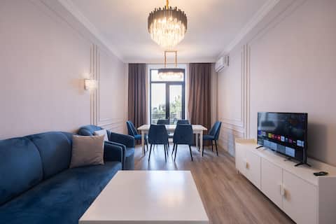 F1 -Formula1 view apartment next to Baku boulevard