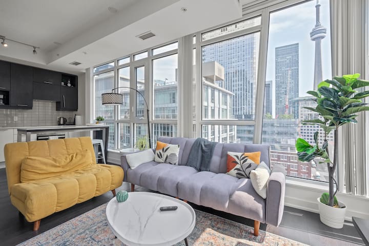 Sunsets with the CN Tower