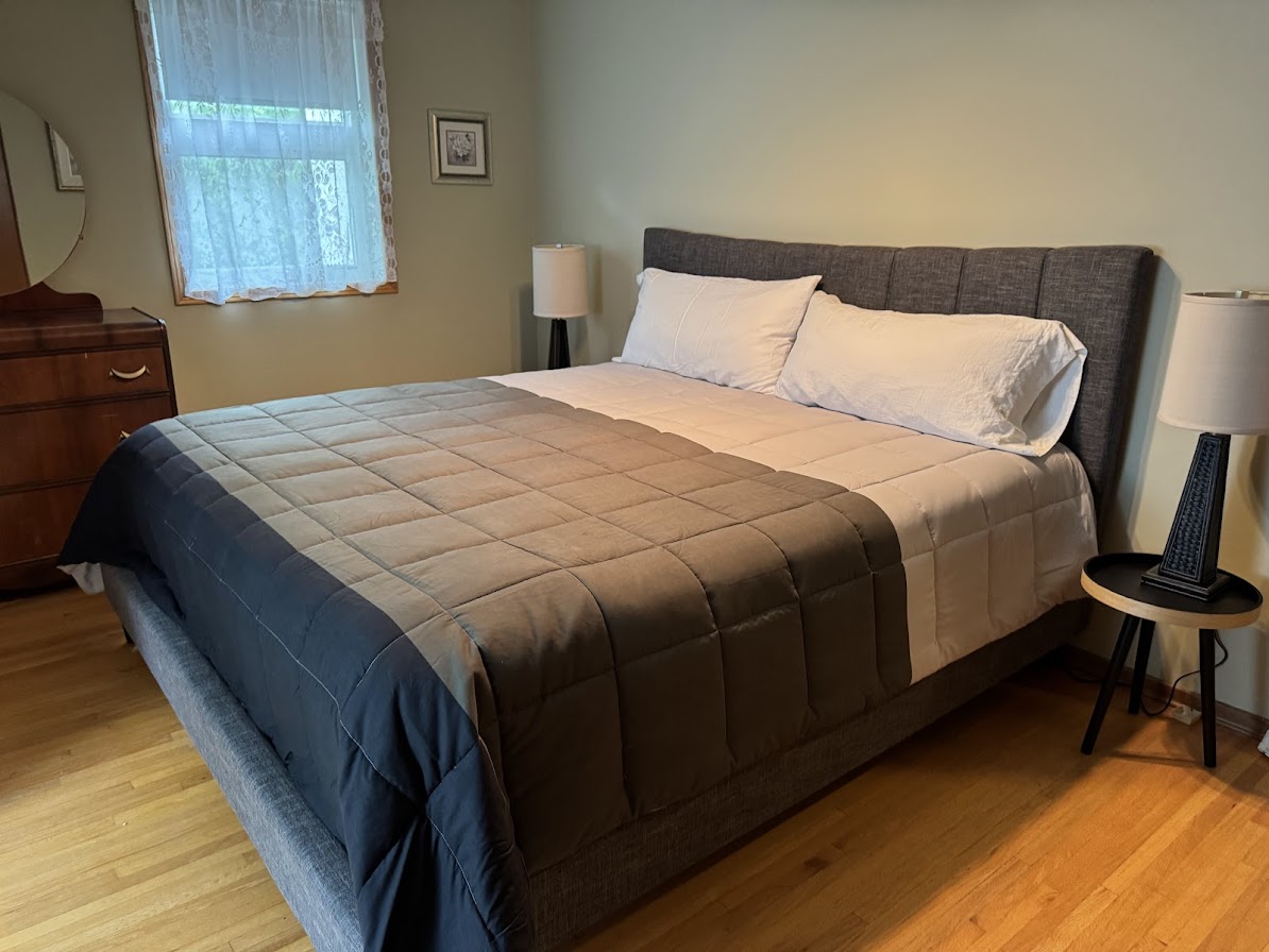 غرفة النوم 1