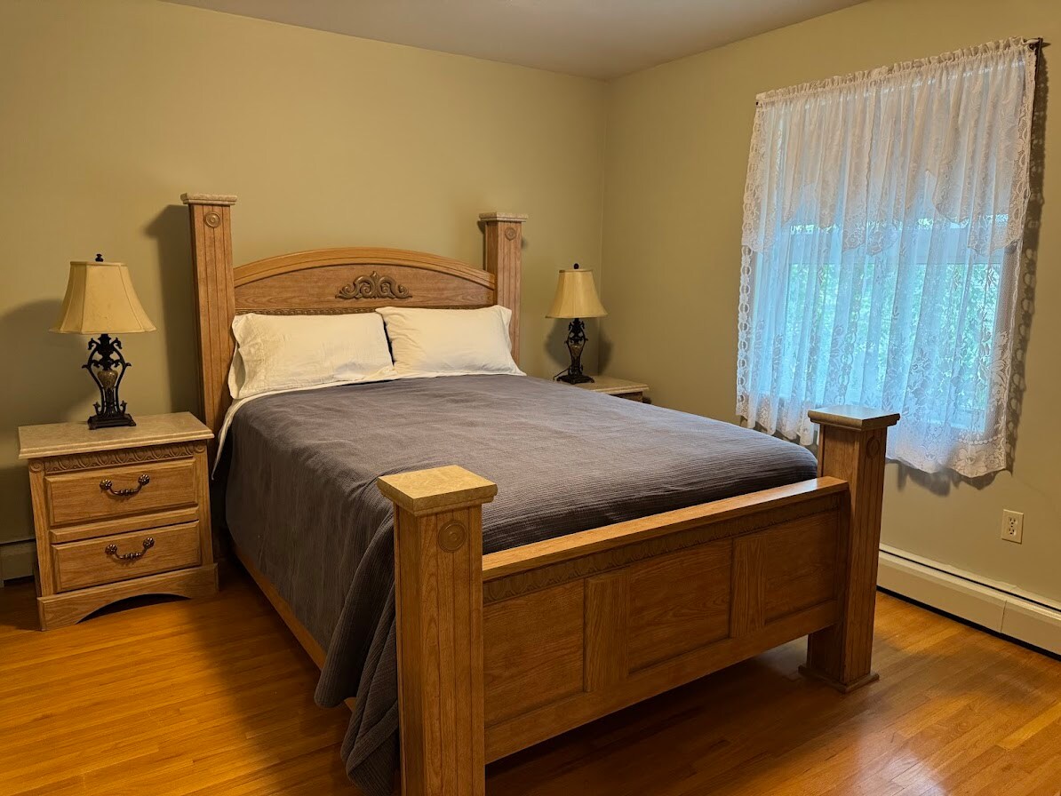 غرفة النوم 2