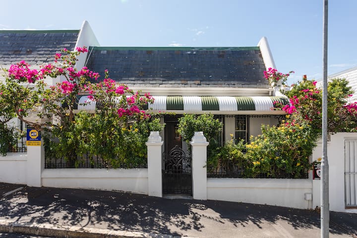 Original Cape Cottage – Calm & Cosy