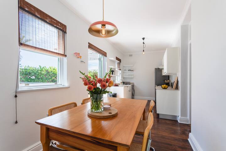 Original Cape Cottage – Calm & Cosy gallery image 3