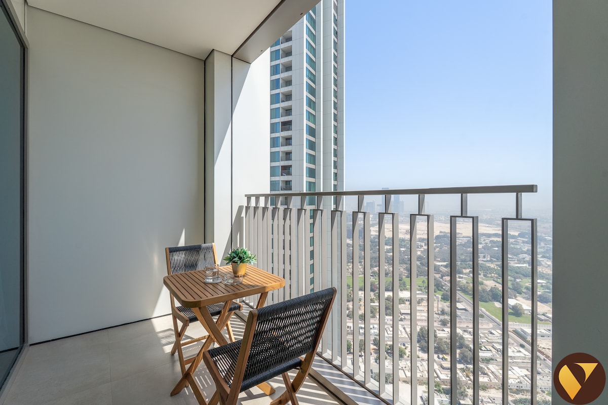 1 Bedroom Furnished Apartment | Downtown Views II 3