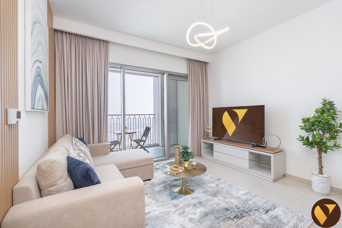1 Bedroom Furnished Apartment | Downtown Views II 2