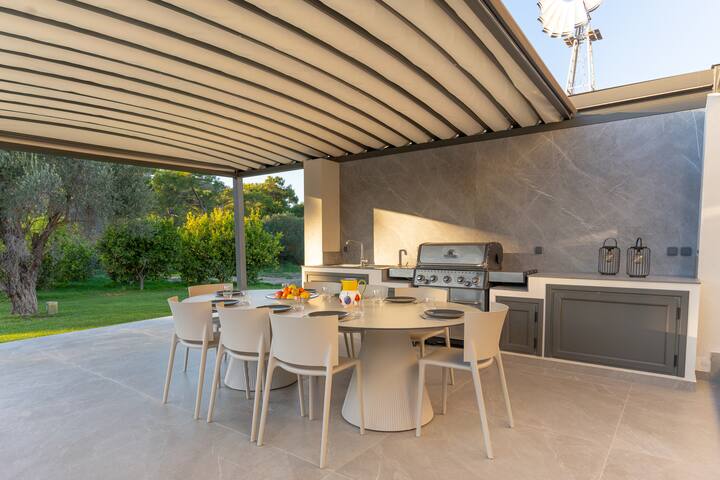 Casadi Luxury Villa gallery image 4