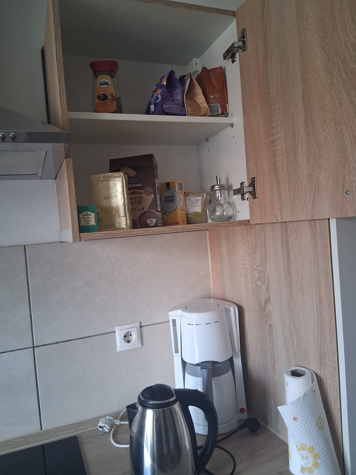 Popular Airbnb listing: Casa Dell Gatti
401-5 in Wahren