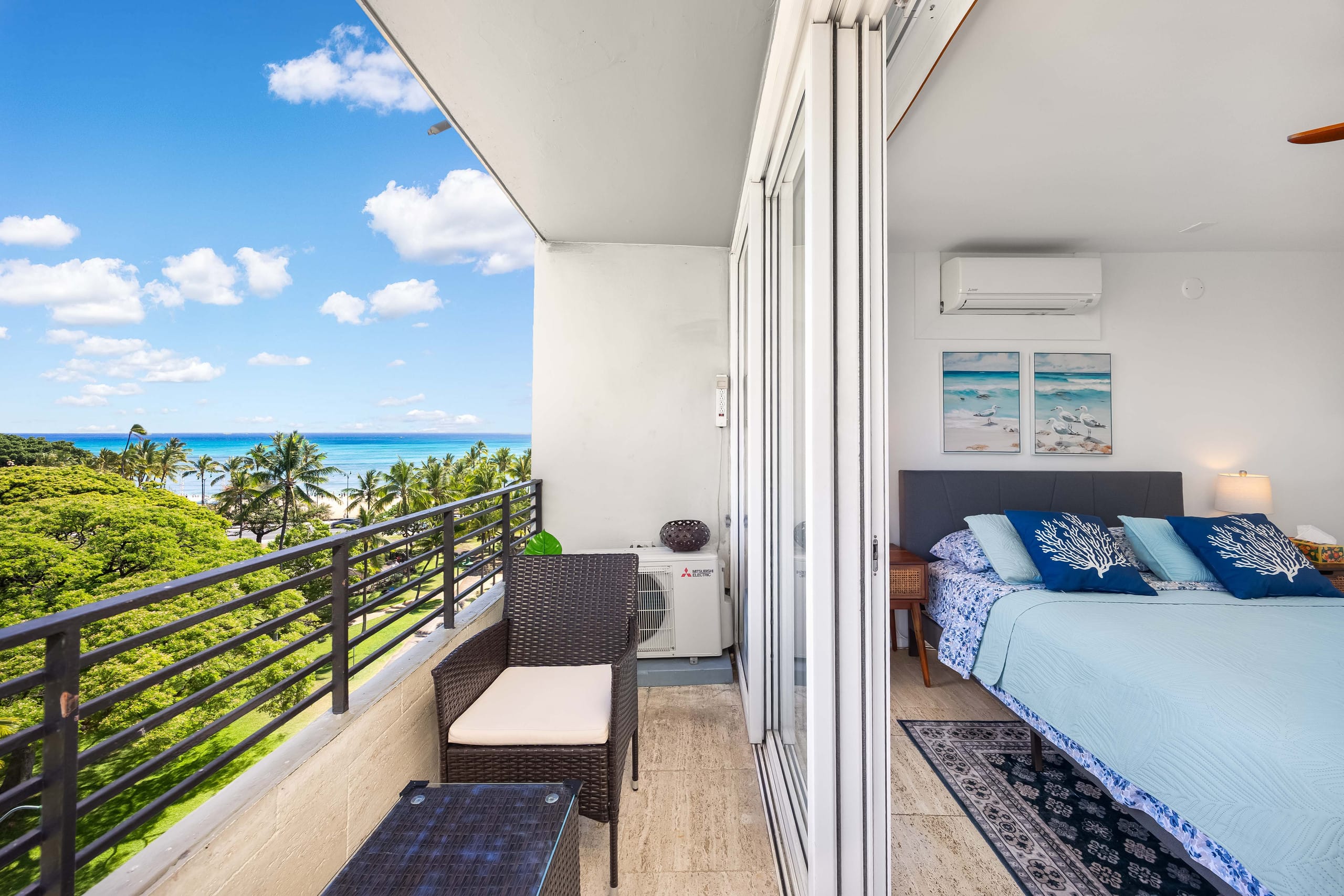 Ocean View Studio with private balcony - Image 15