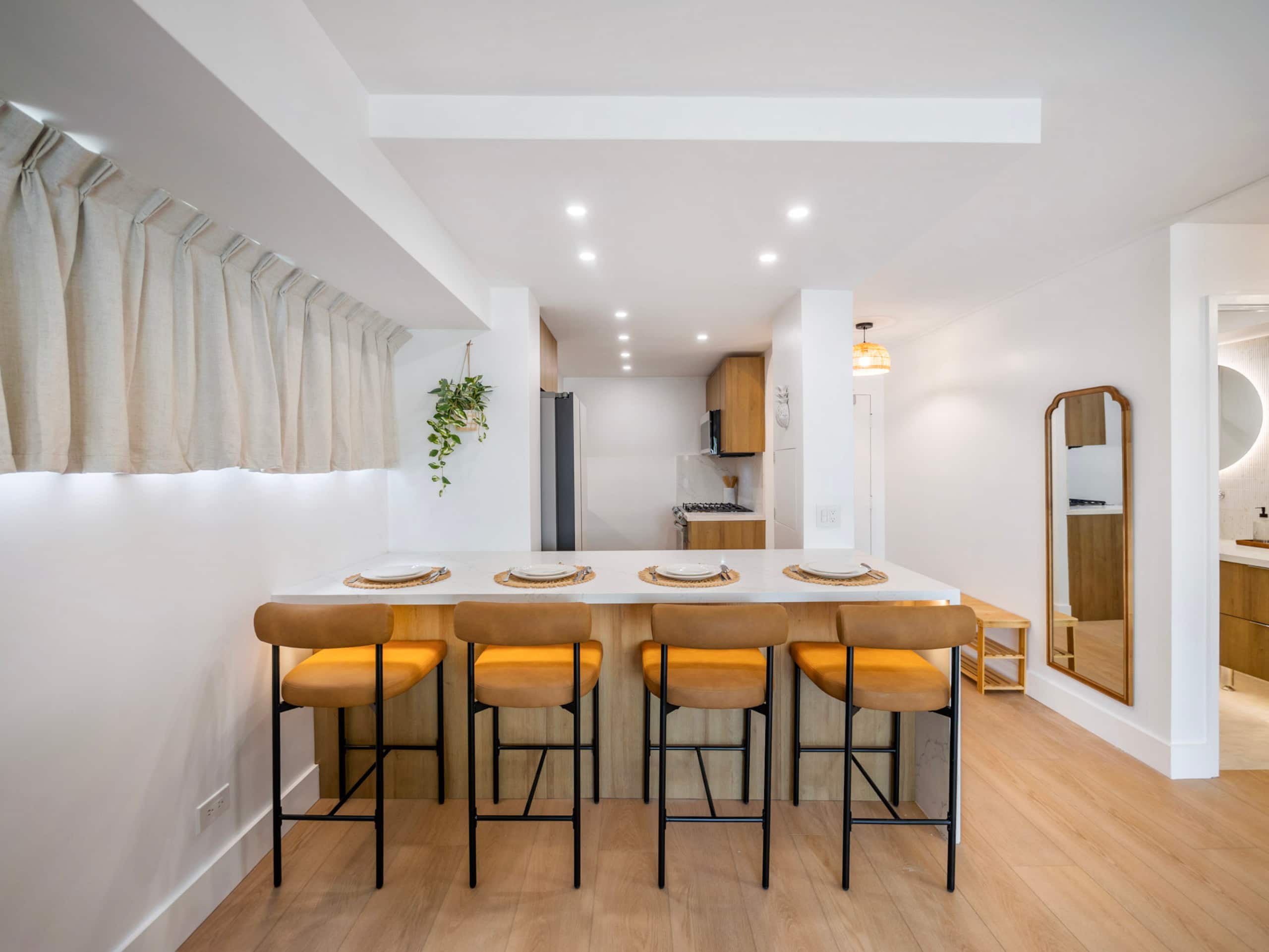 Condo in Honolulu · ★4.88 · 3 bedrooms · 5 beds · 2 private baths - Image 67
