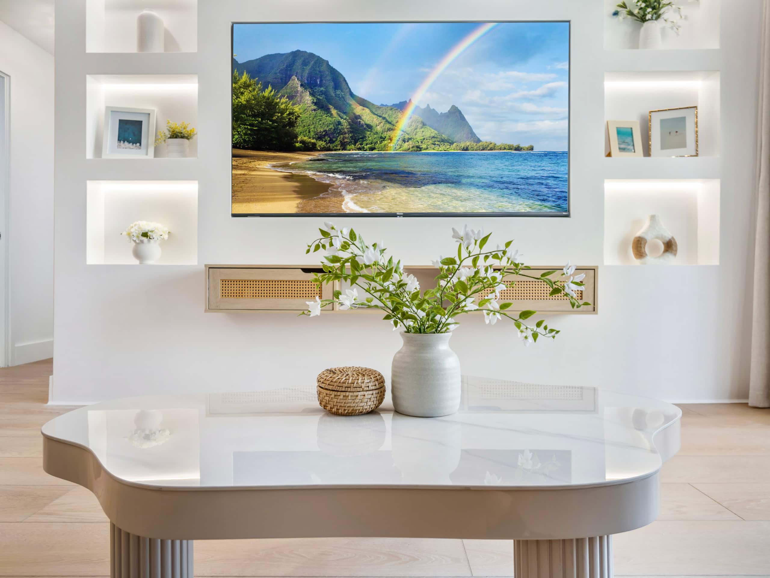 Condo in Honolulu · ★4.88 · 3 bedrooms · 5 beds · 2 private baths - Image 15