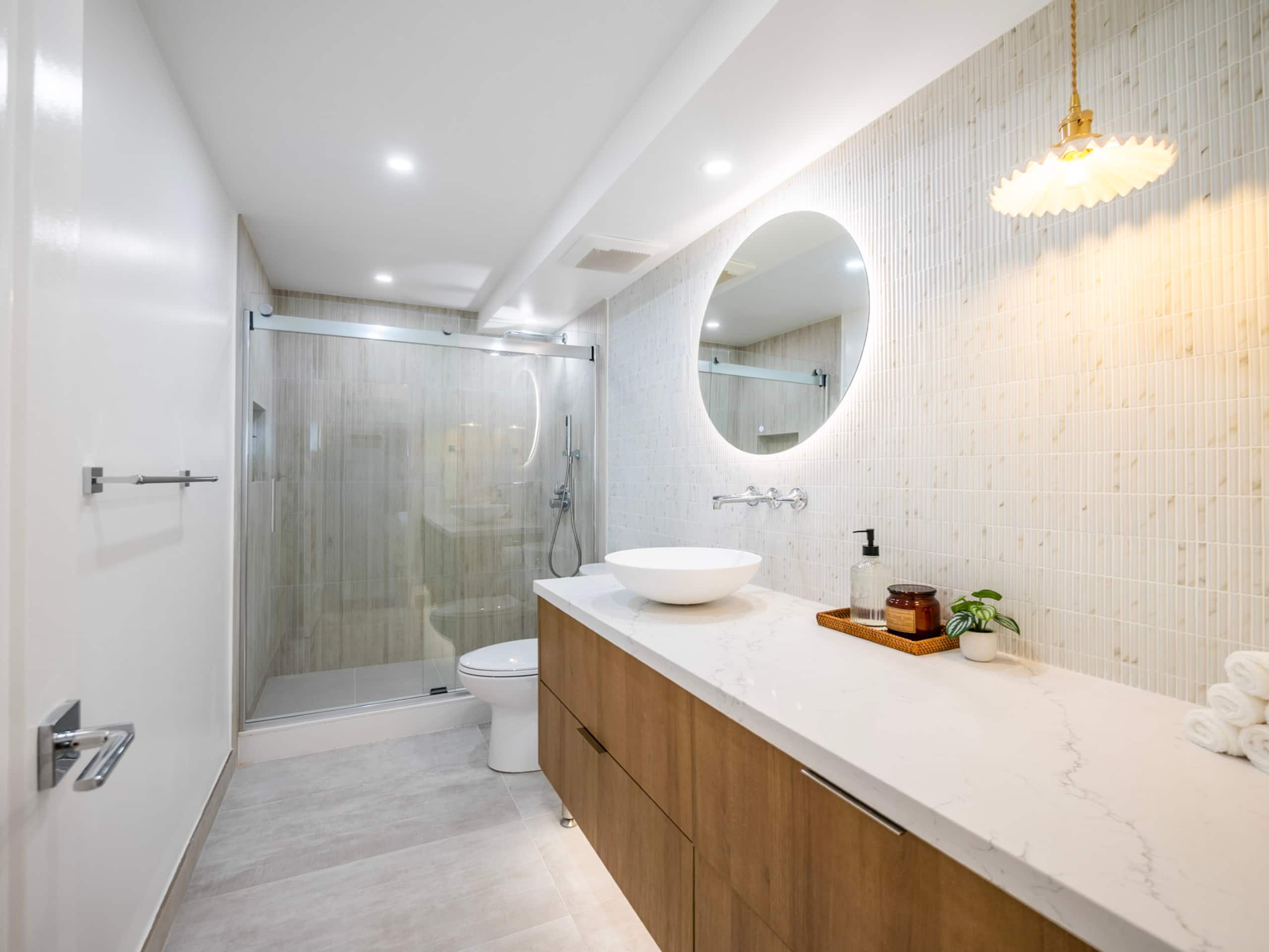 Condo in Honolulu · ★4.88 · 3 bedrooms · 5 beds · 2 private baths - Image 47