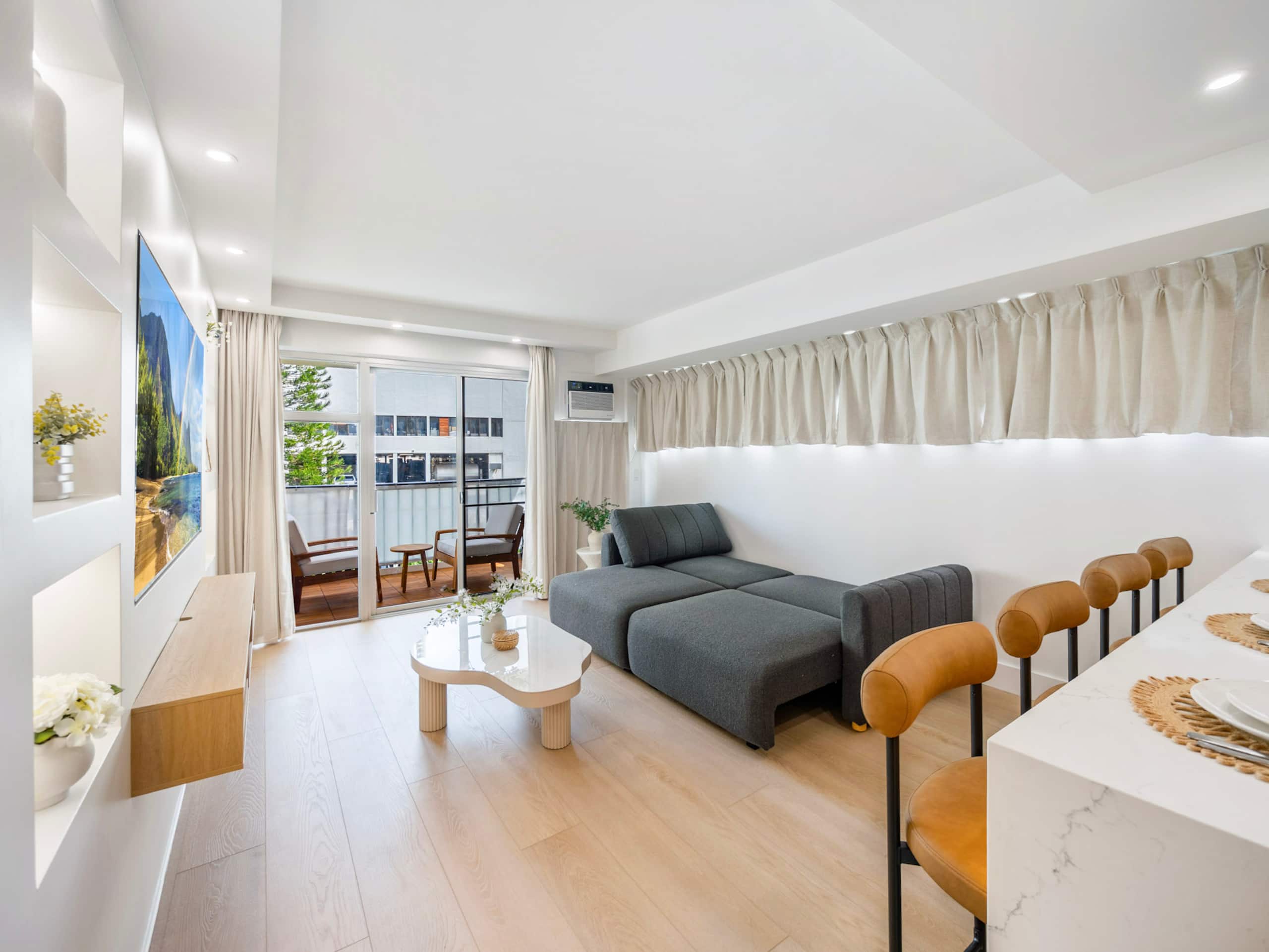 Condo in Honolulu · ★4.88 · 3 bedrooms · 5 beds · 2 private baths - Image 17