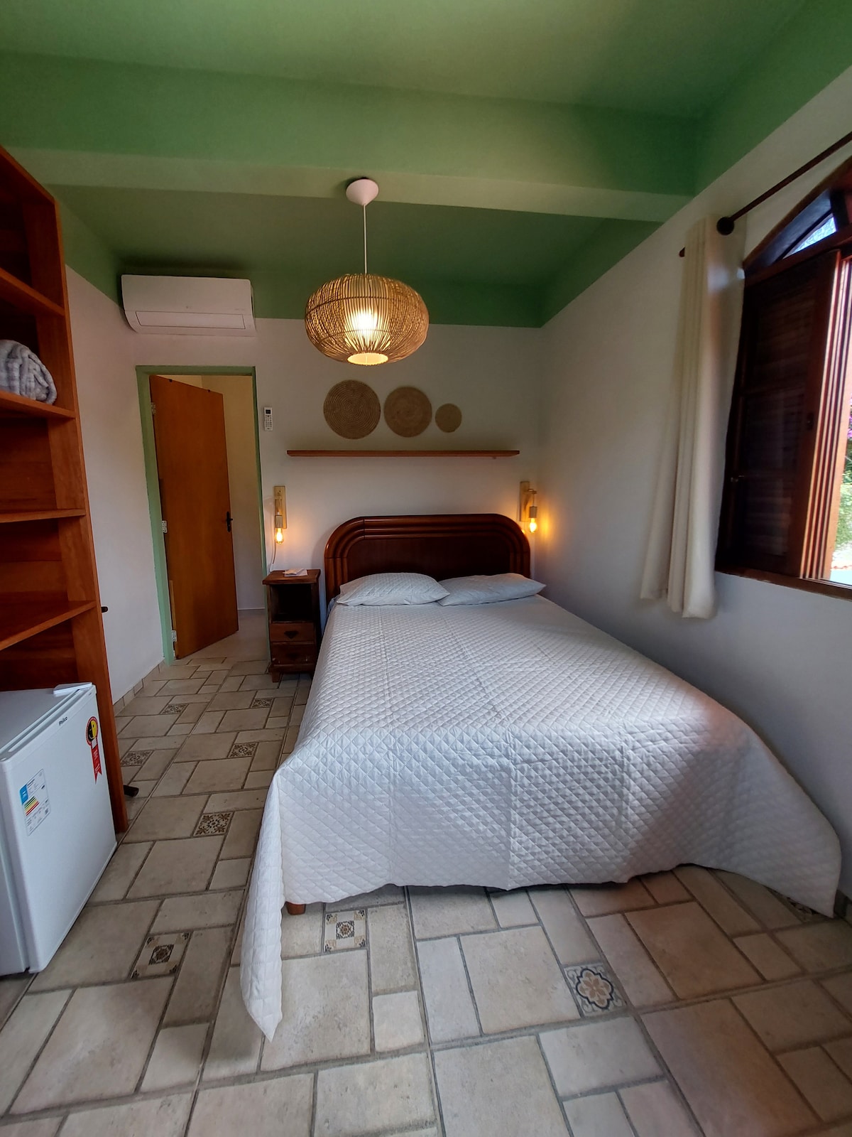 Апартамент 03 - климатик/ минибар / смарт телевизор /вентилатор на тавана