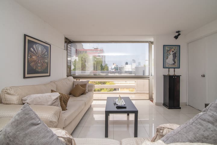 Penthouse | Terrace Views & A/C | Steps to Reforma