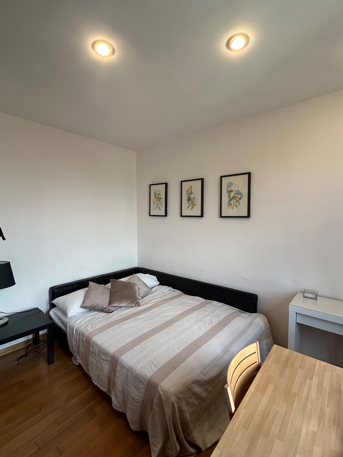 غرفة النوم 2