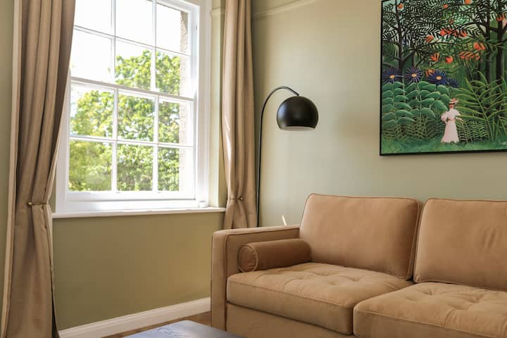 Sleek & Bright Clifton Village Apartment Bs8 - Bristol
