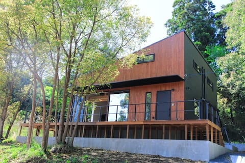 Sauna available! Accommodates up to 8 people