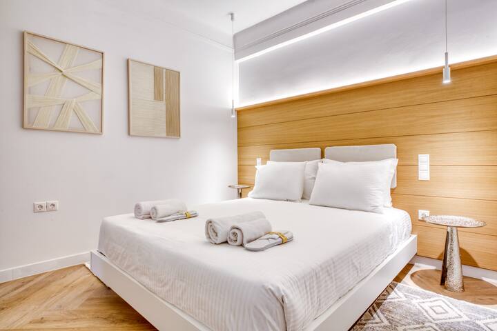 Whitewood Residence gallery image 3