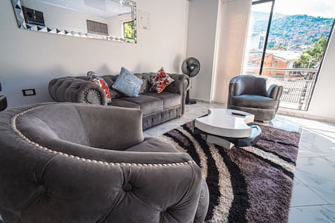 Popular Airbnb listing: Modern Apartment 2 Bedrooms North | A/C | 300Mb | 3rd Floor in El Bosque