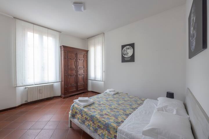 Family & Friends, Bologna by Short Holidays gallery image 2