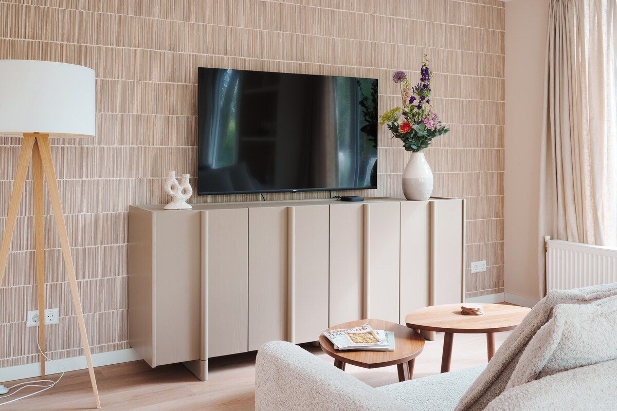 Successful Airbnb property: Julianadorp Coastal House in Wijk 07 Duinzoom