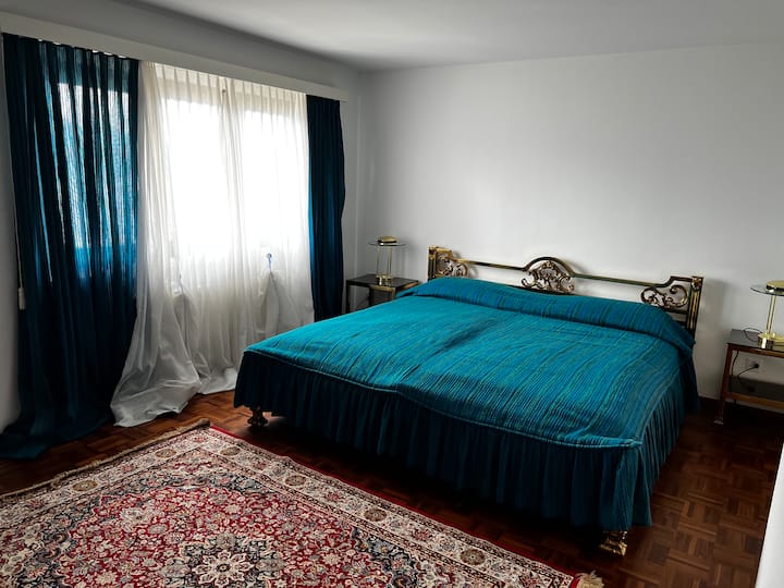 غرفة النوم 1